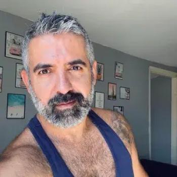 george89 - date a Spanish, 100% free george89